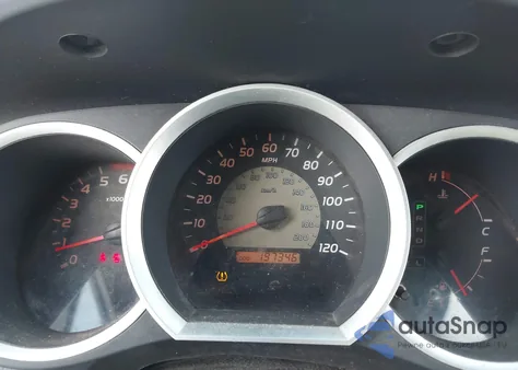 2010 Toyota Tacoma Prerunner V6 из США, поврежденный, VIN 3TMJU4GN3AM098070